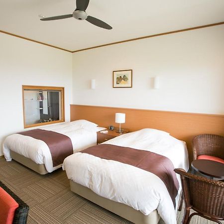 Ishigaki  Sakura Resort Hotel Ishigaki מראה חיצוני תמונה