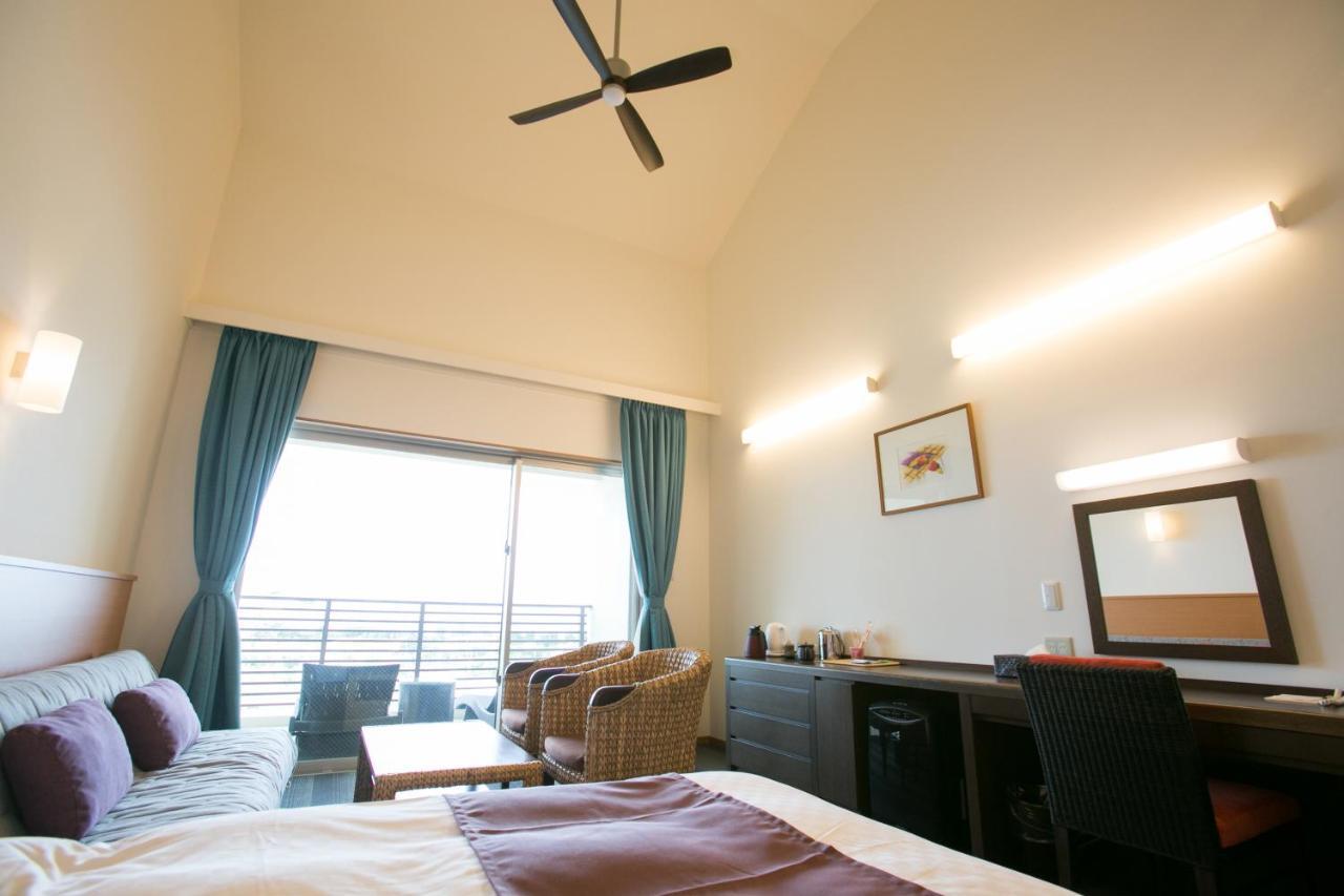 Ishigaki  Sakura Resort Hotel Ishigaki מראה חיצוני תמונה
