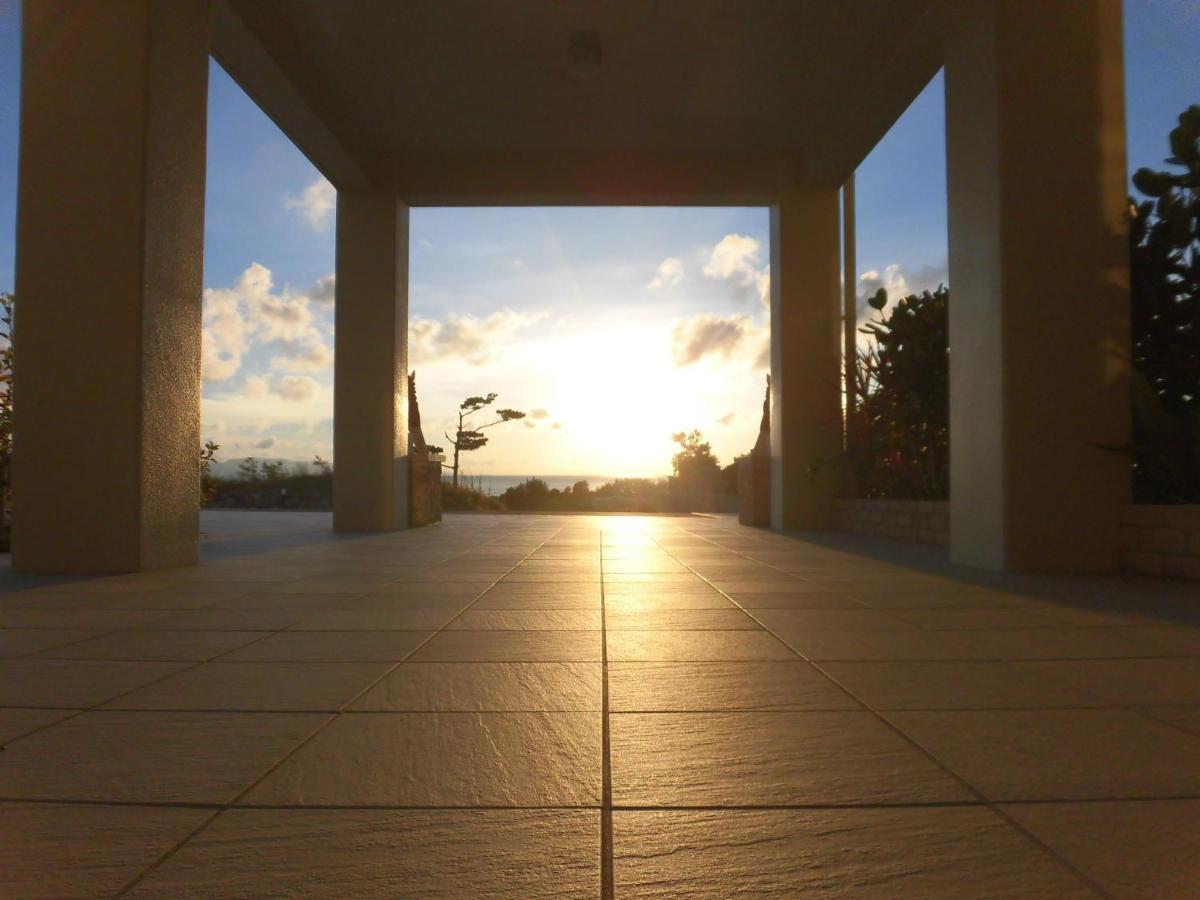 Ishigaki  Sakura Resort Hotel Ishigaki מראה חיצוני תמונה